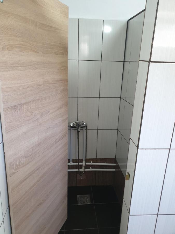فندق Casutele Din Grosi Grosi  المظهر الخارجي الصورة